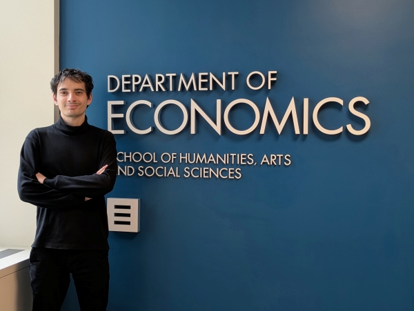 Maksim Smirnov do clanku